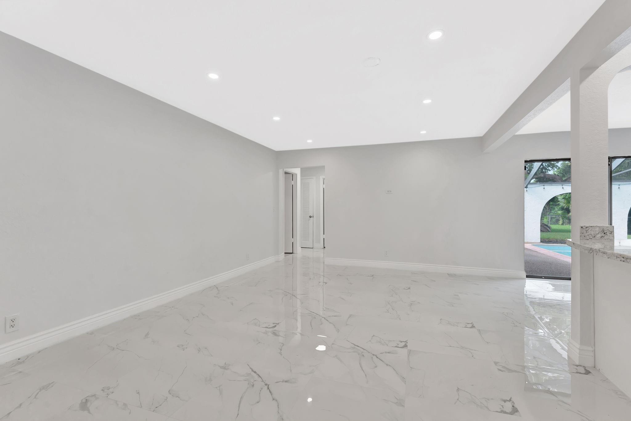 DEER RUN SPRINGS - Residential Lease