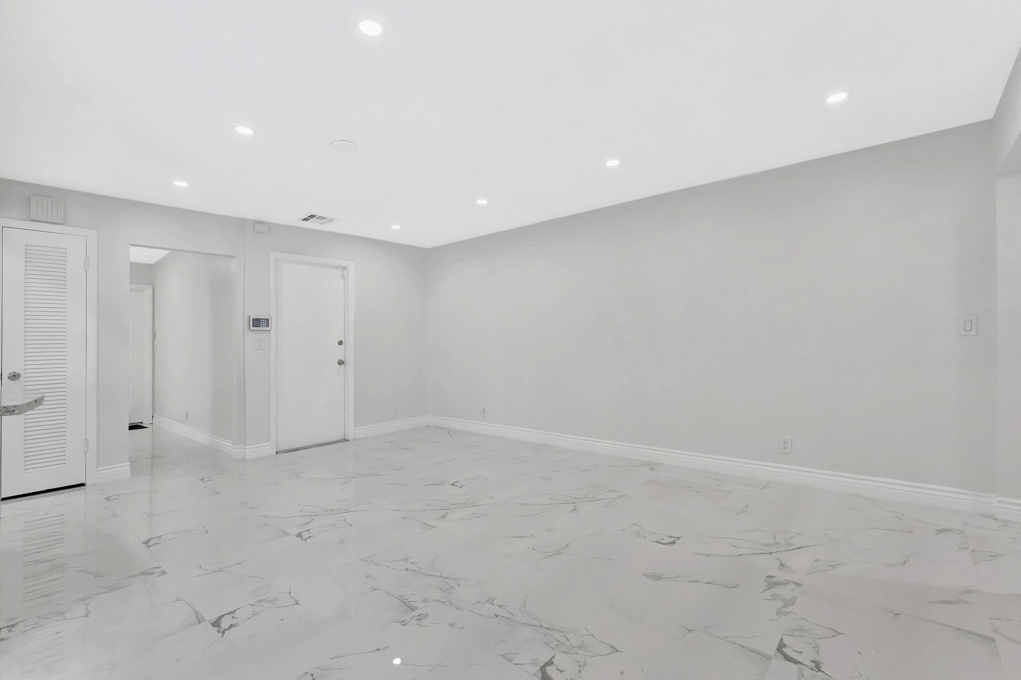 DEER RUN SPRINGS - Residential Lease
