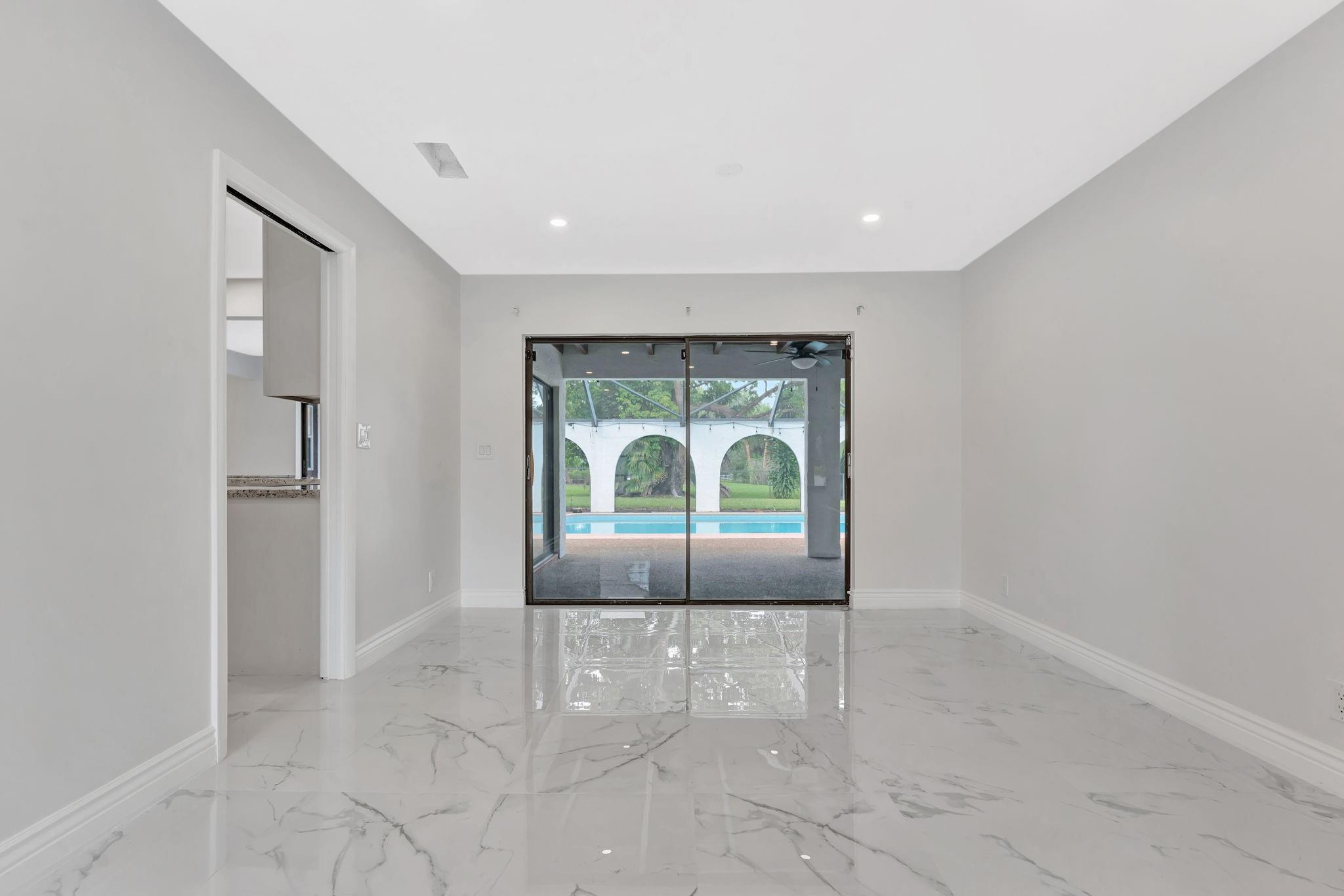 DEER RUN SPRINGS - Residential Lease
