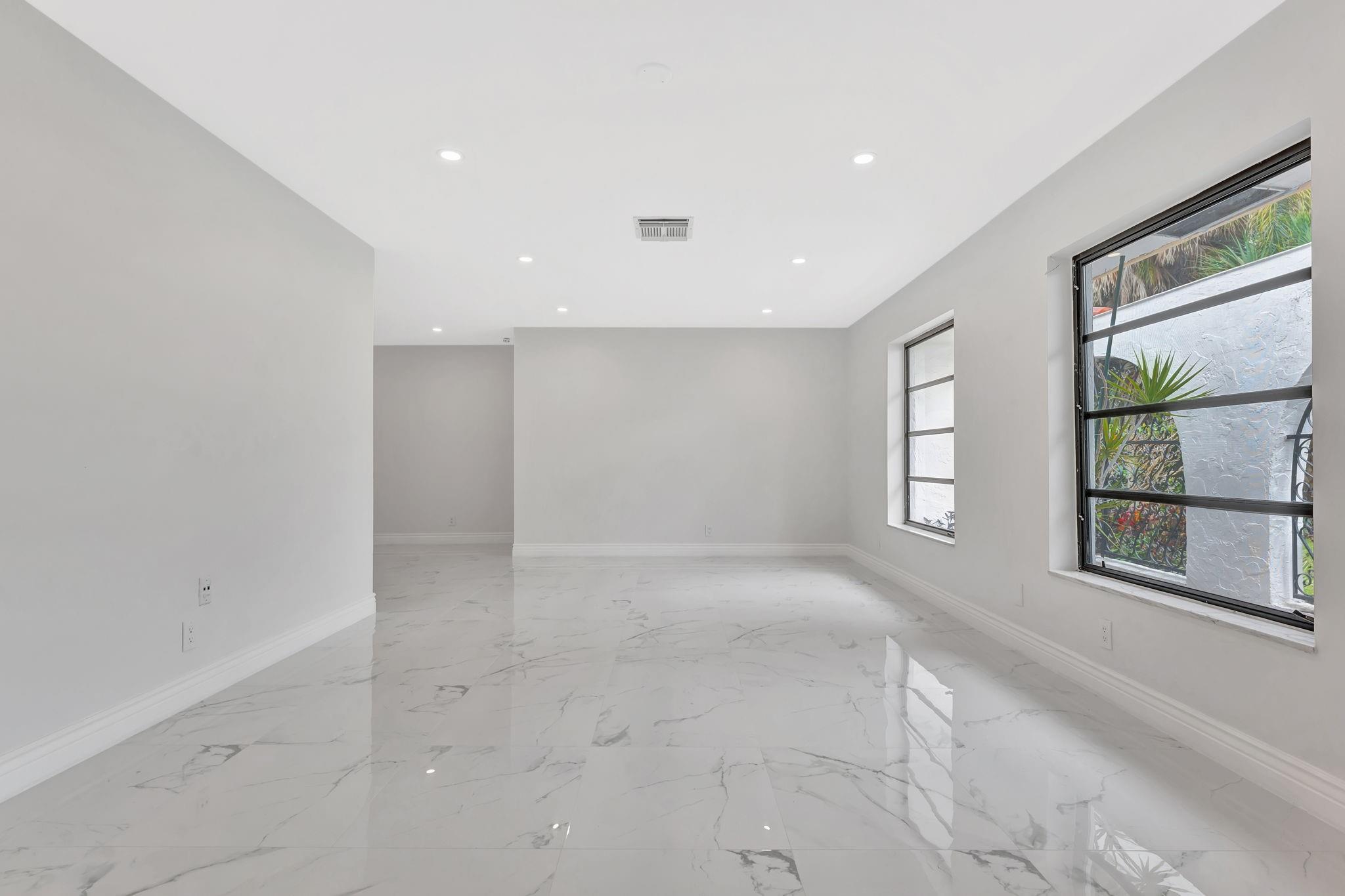 DEER RUN SPRINGS - Residential Lease