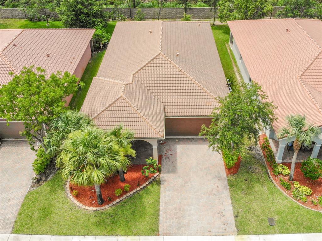 NEWPORT ISLES,  PORTOFINO ISLES - Residential