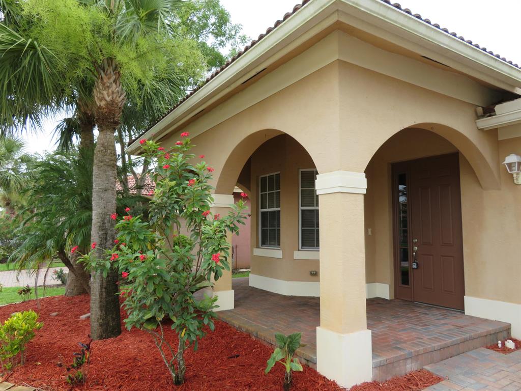 NEWPORT ISLES,  PORTOFINO ISLES - Residential