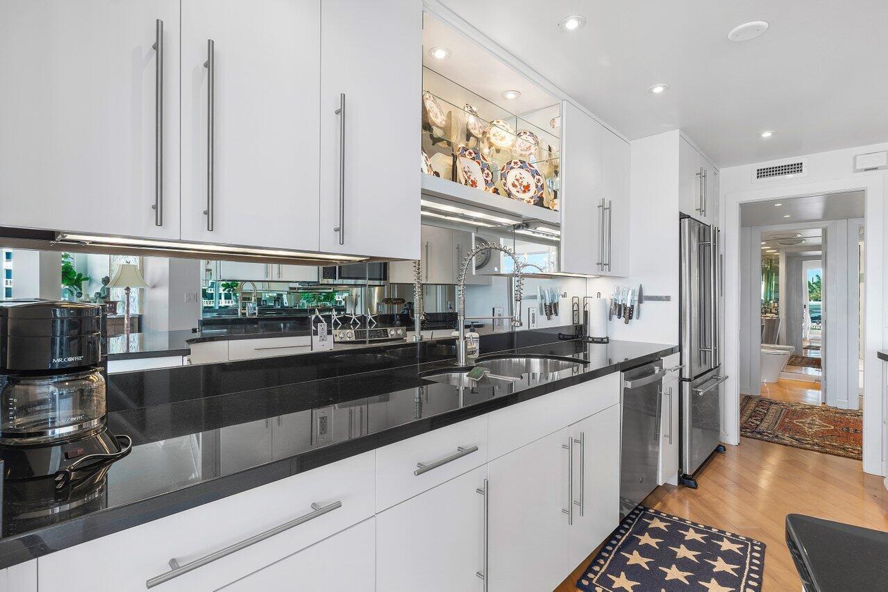 SUN AND SURF ONE HUNDRED - Residential