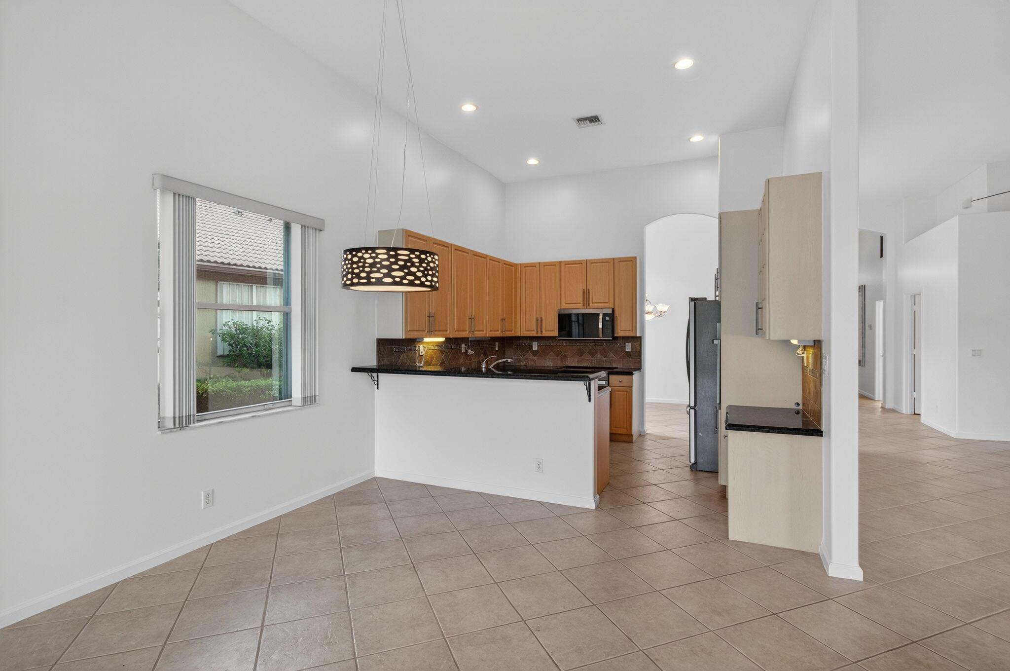 POLO TRACE 2 4 - Residential Lease