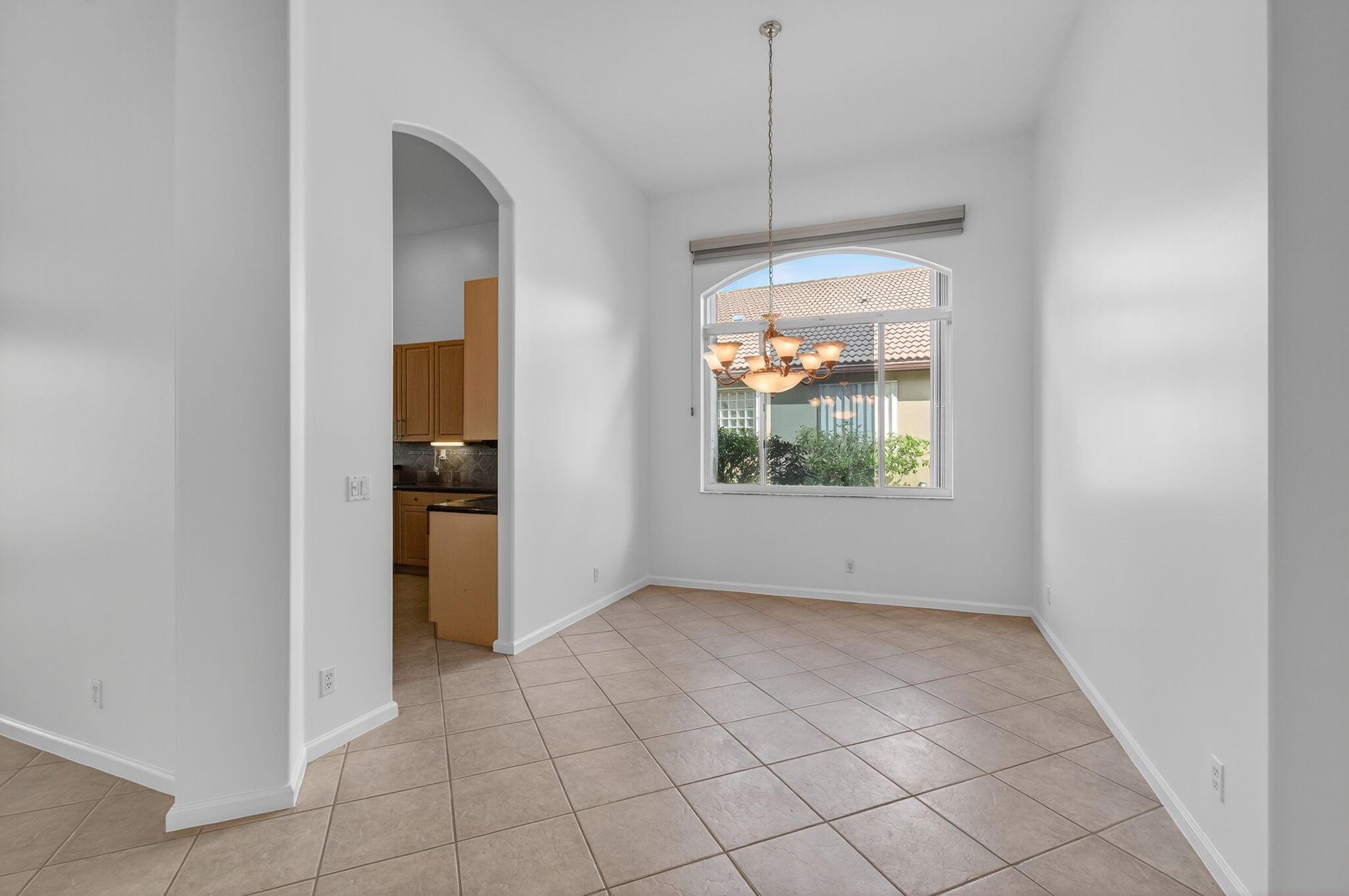 POLO TRACE 2 4 - Residential Lease