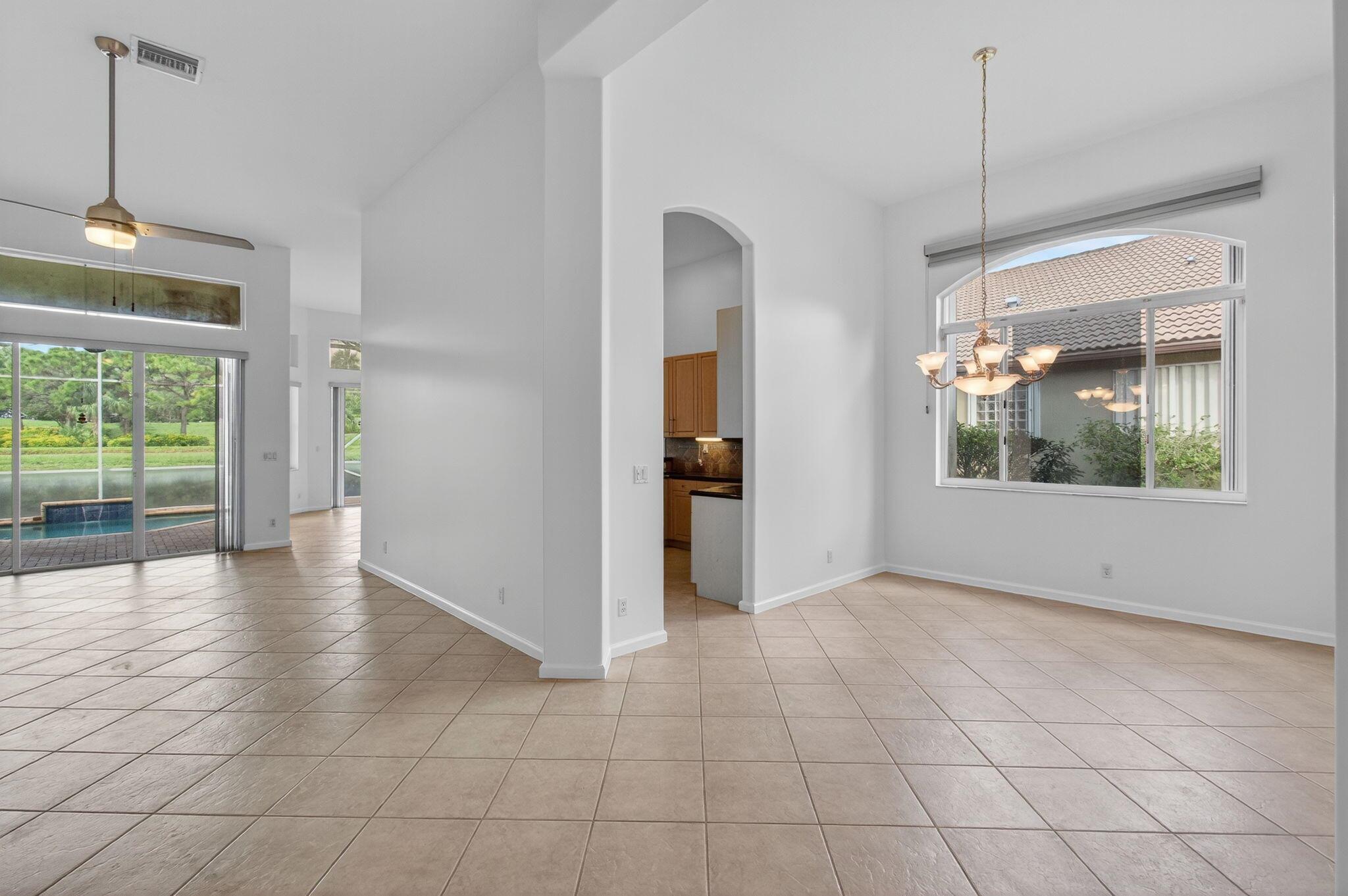 POLO TRACE 2 4 - Residential Lease