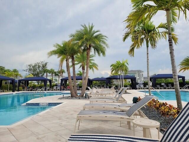 POLO TRACE 2 4 - Residential Lease