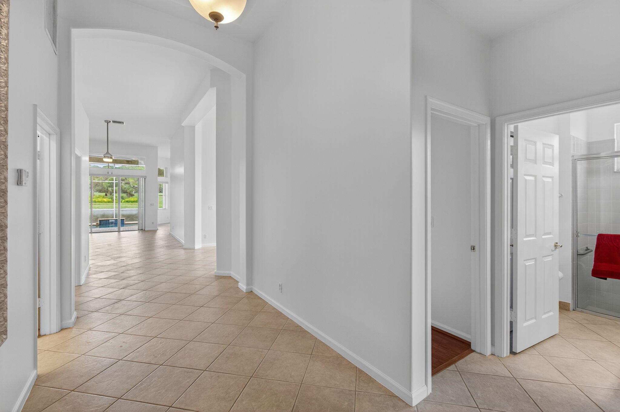 POLO TRACE 2 4 - Residential Lease