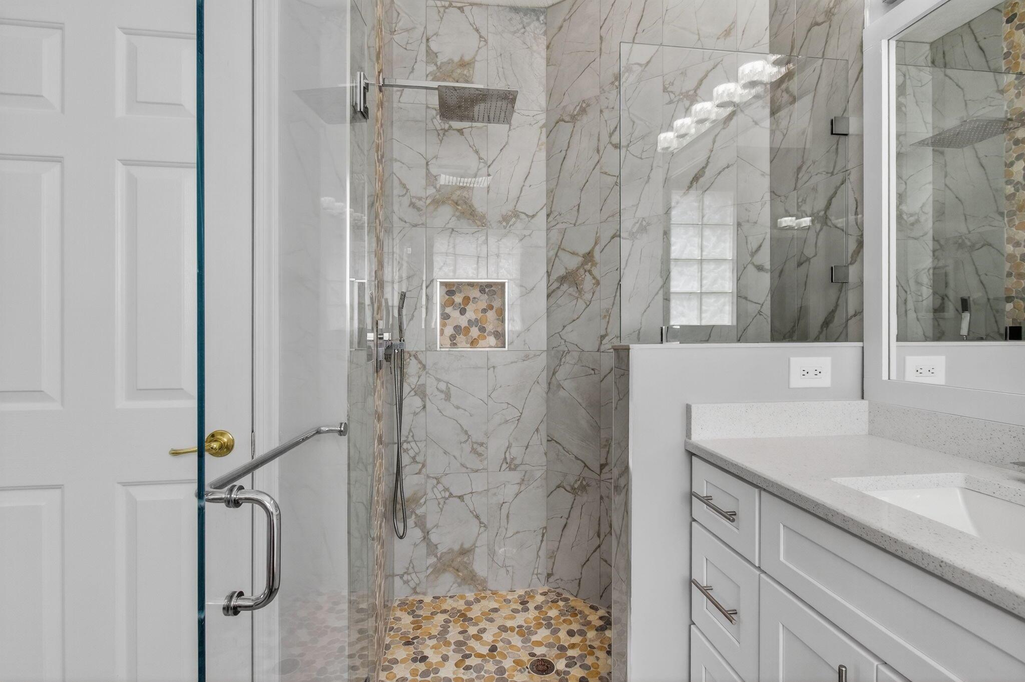 POLO TRACE 2 4 - Residential Lease