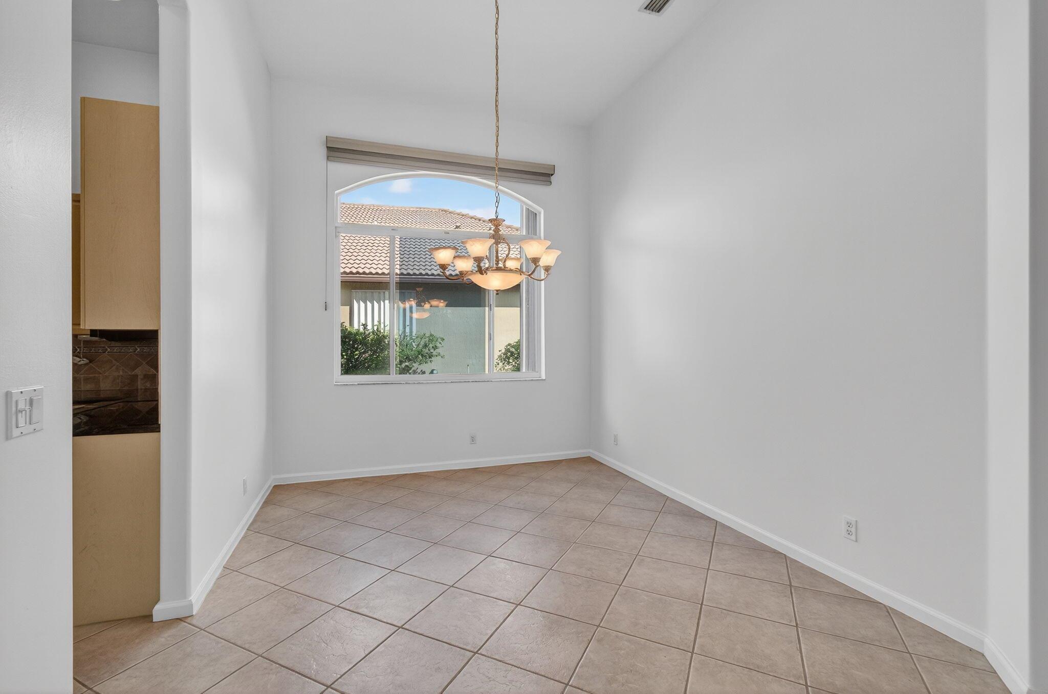 POLO TRACE 2 4 - Residential Lease