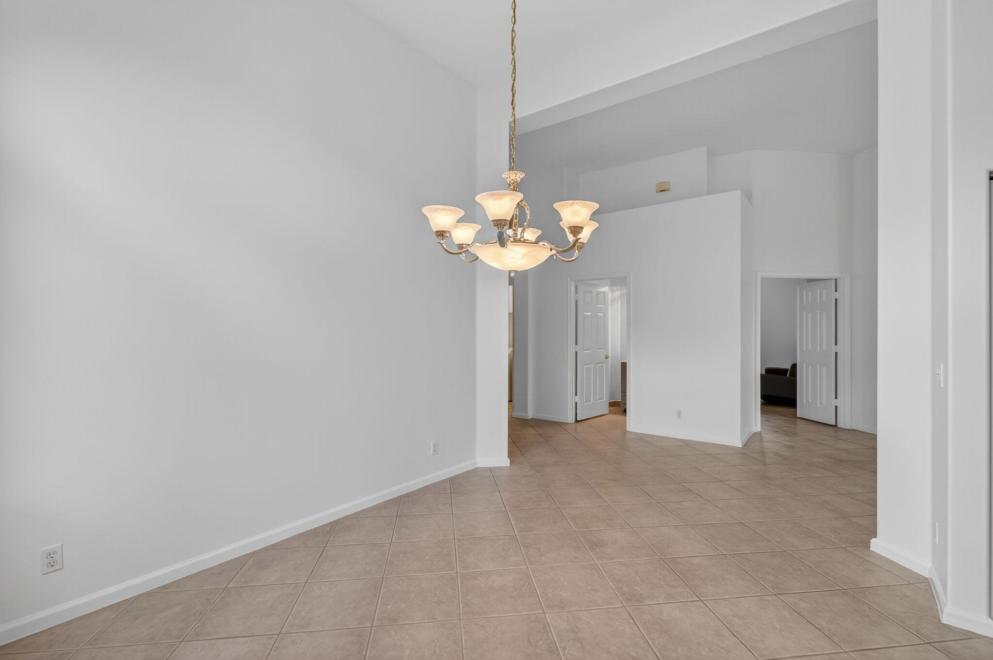 POLO TRACE 2 4 - Residential Lease