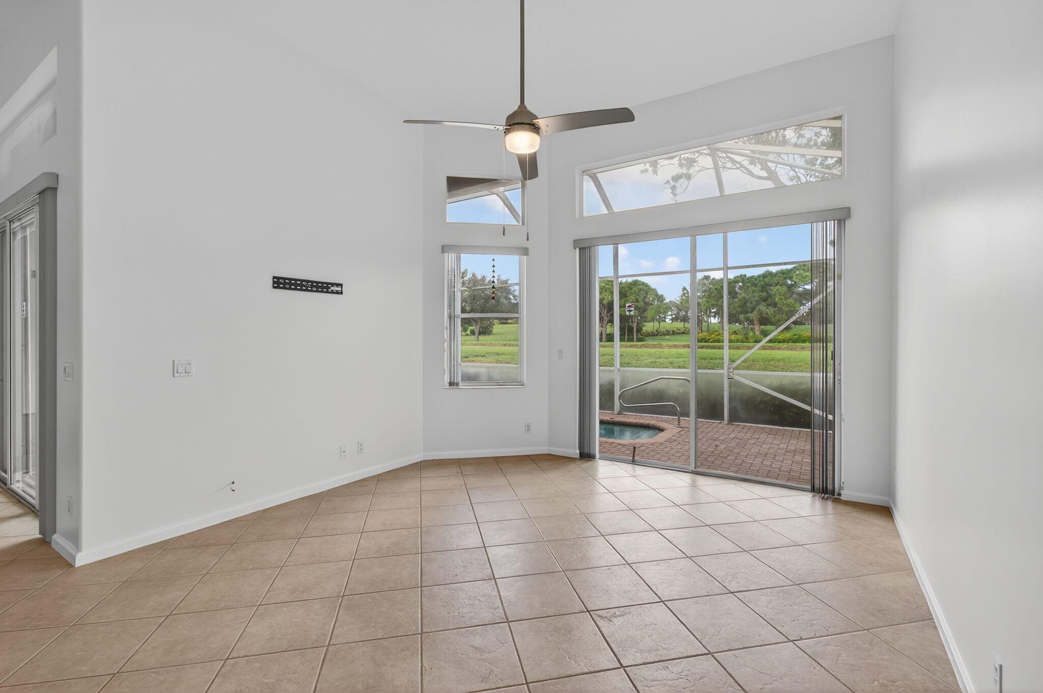 POLO TRACE 2 4 - Residential Lease