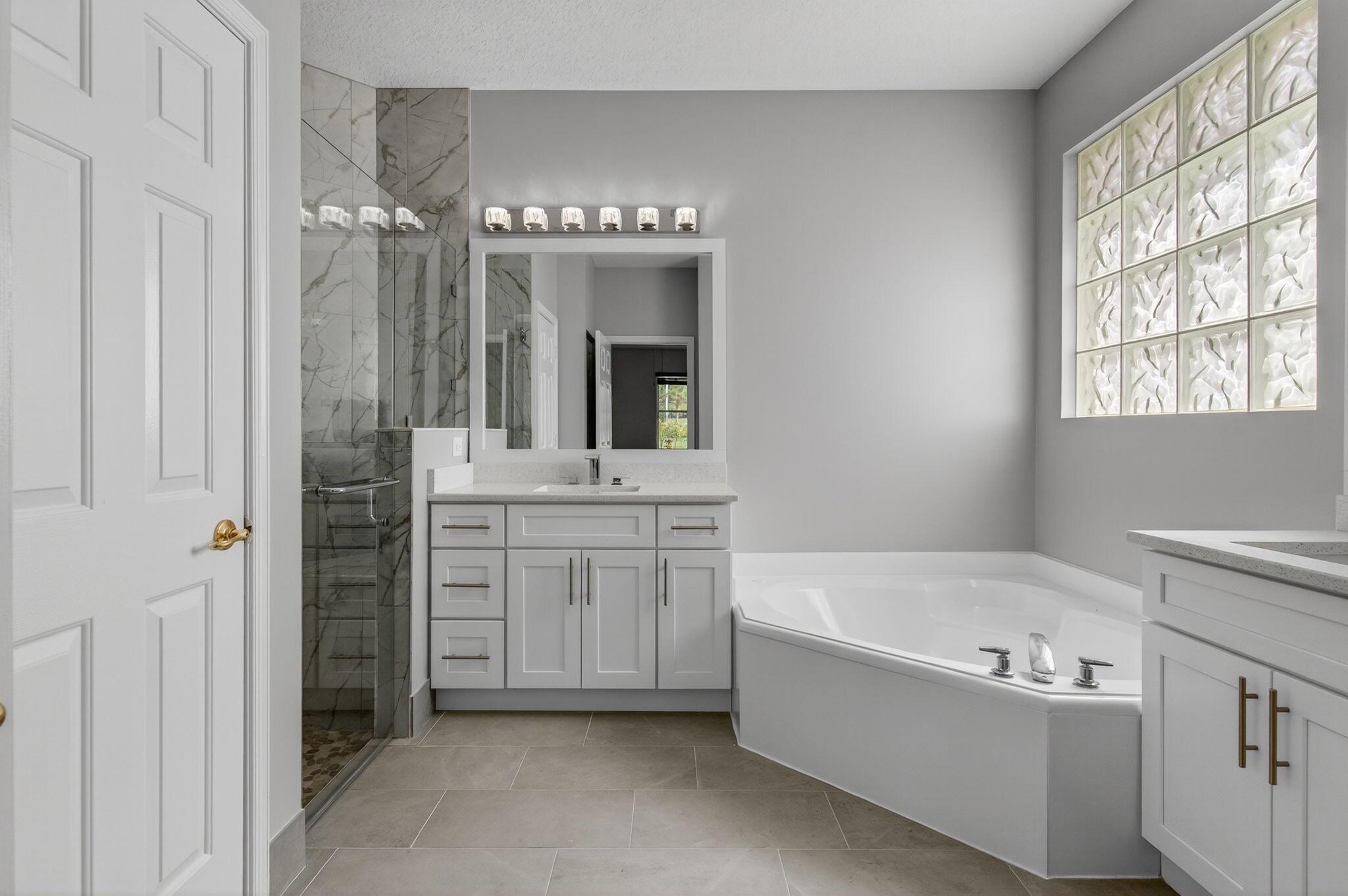 POLO TRACE 2 4 - Residential Lease