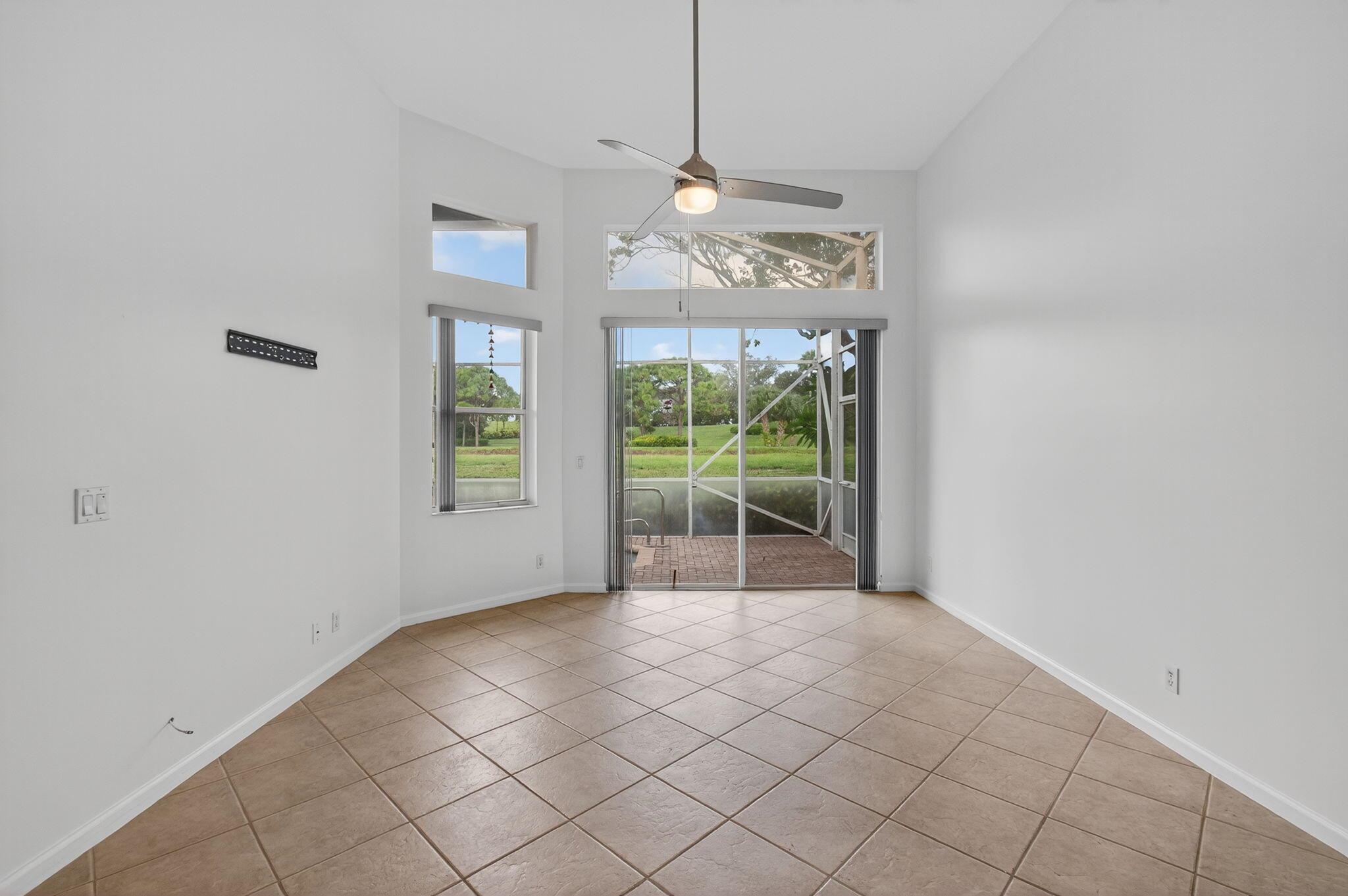 POLO TRACE 2 4 - Residential Lease