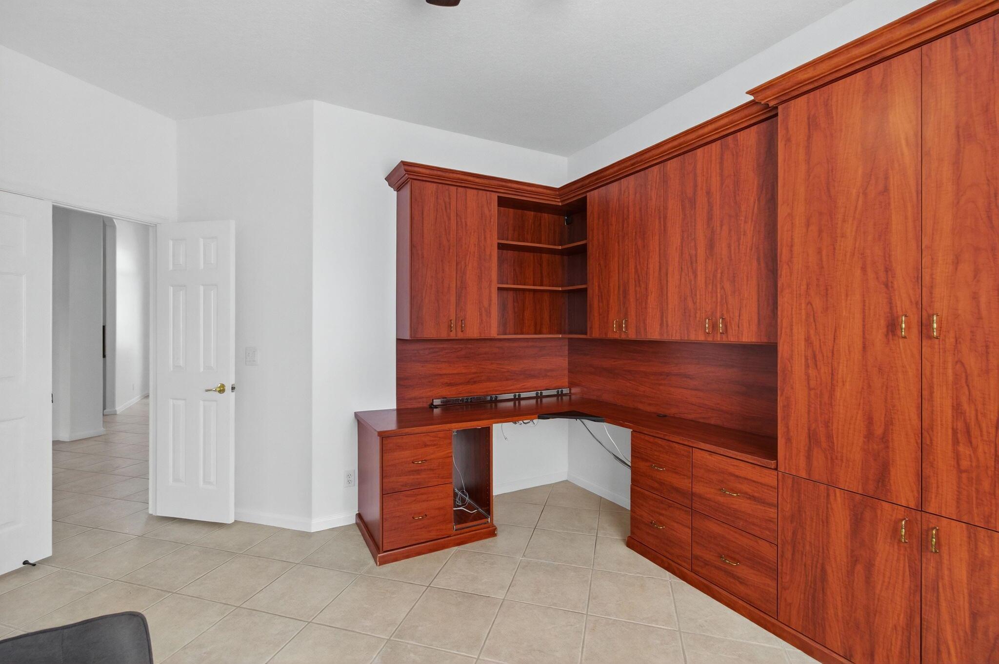 POLO TRACE 2 4 - Residential Lease