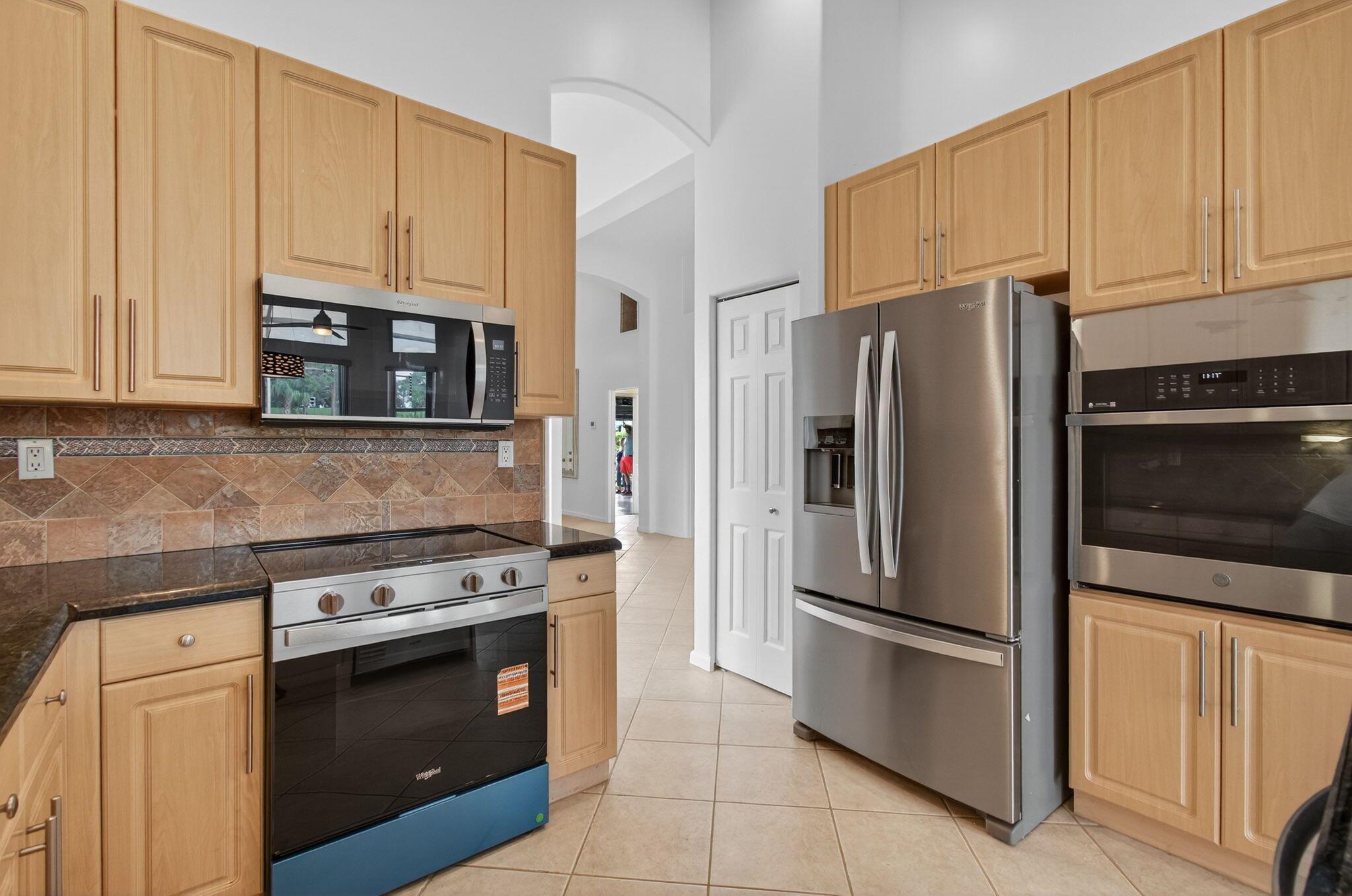 POLO TRACE 2 4 - Residential Lease