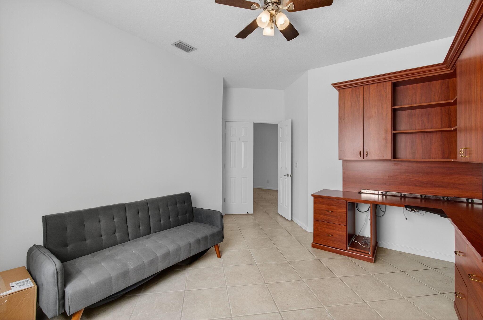 POLO TRACE 2 4 - Residential Lease