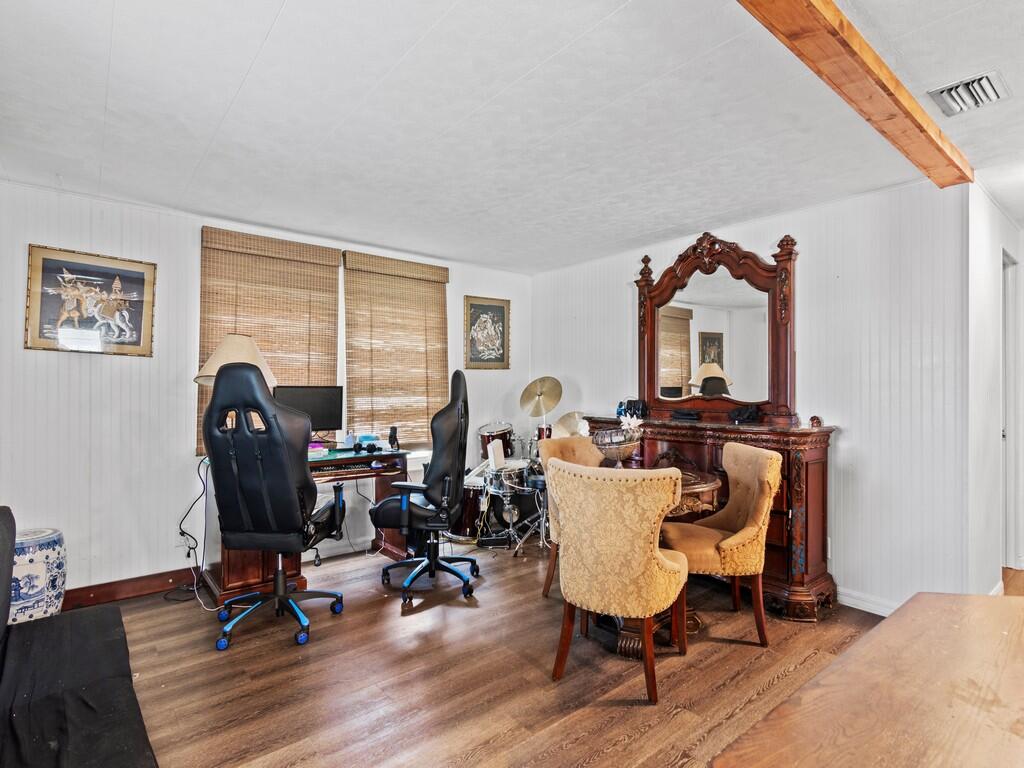 Sunshine Mobile Manor - Residential