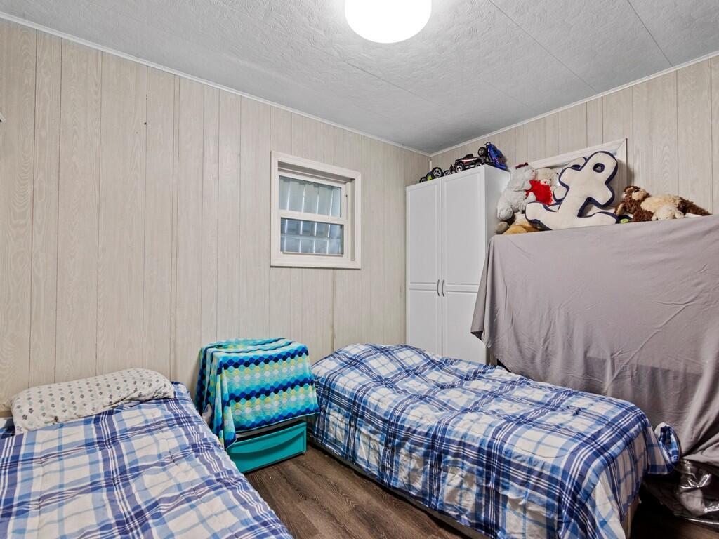 Sunshine Mobile Manor - Residential