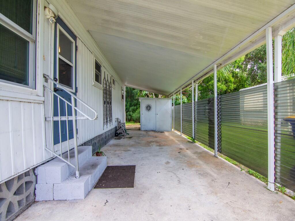 Sunshine Mobile Manor - Residential