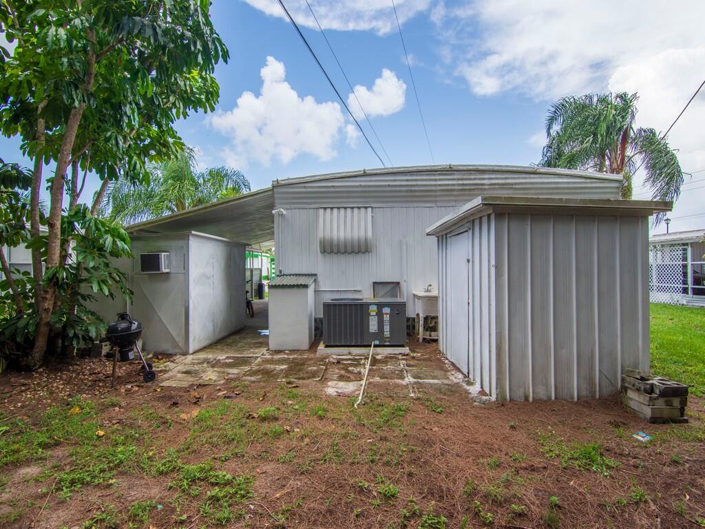 Sunshine Mobile Manor - Residential