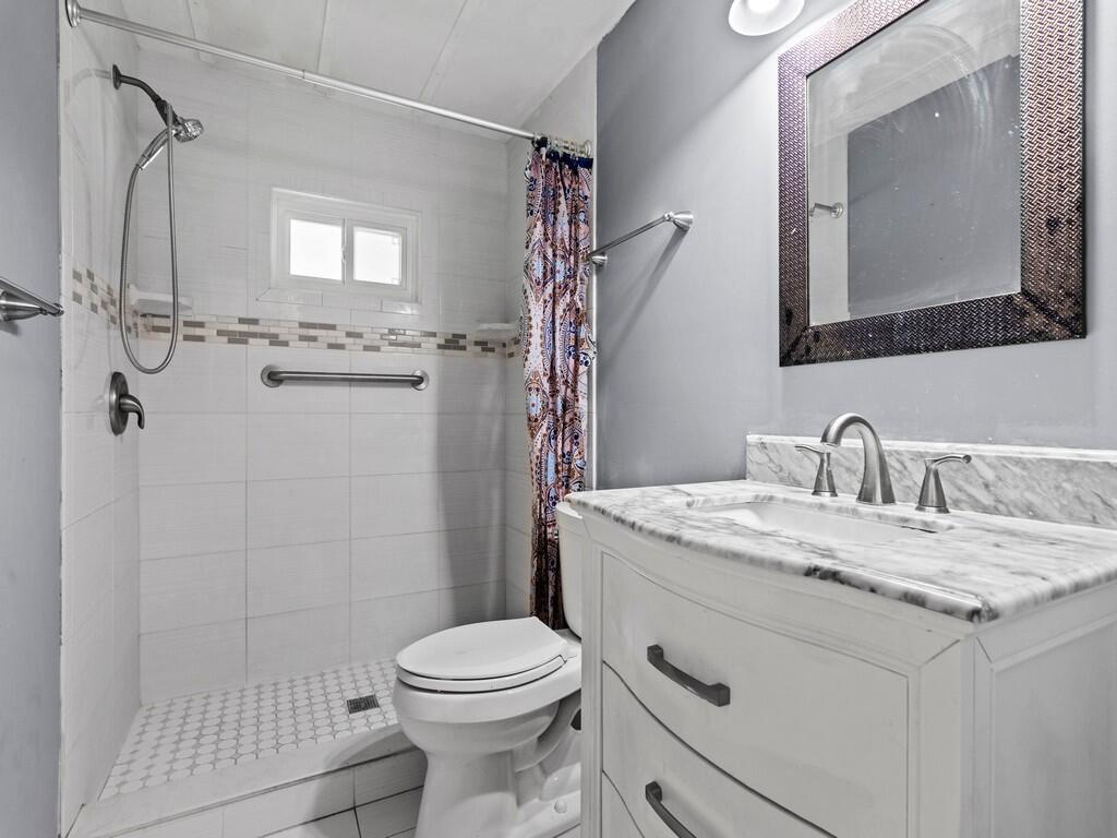 Sunshine Mobile Manor - Residential