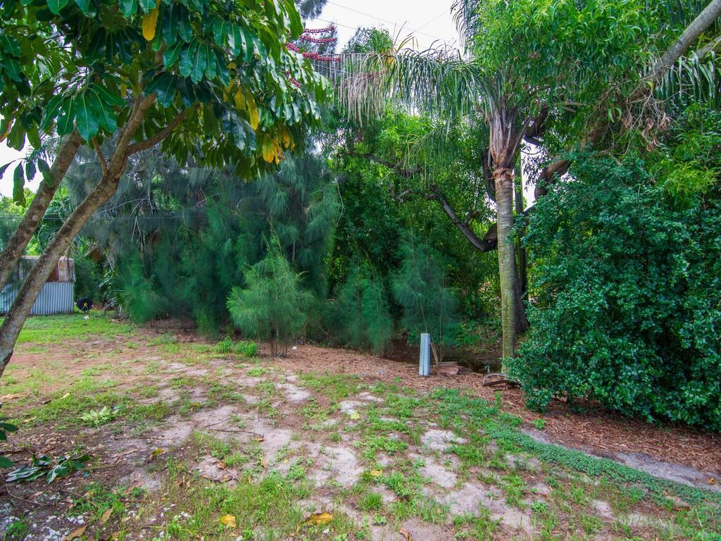 Sunshine Mobile Manor - Residential