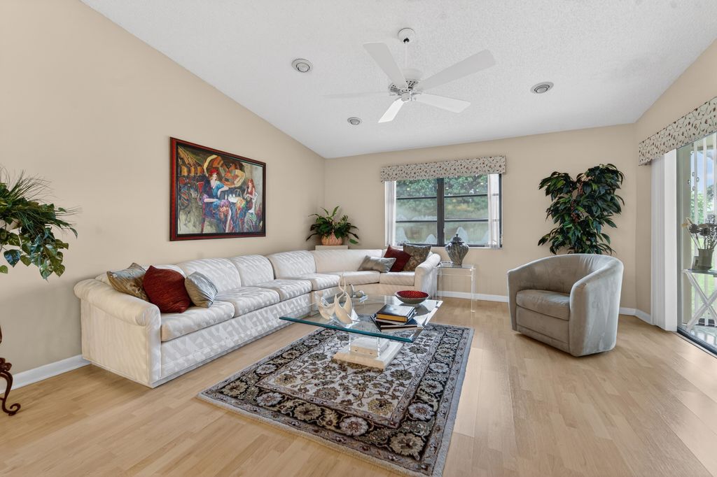 Photo of 6224 Kings Gate Circle, Delray Beach, FL 33484 (MLS # R11159242)