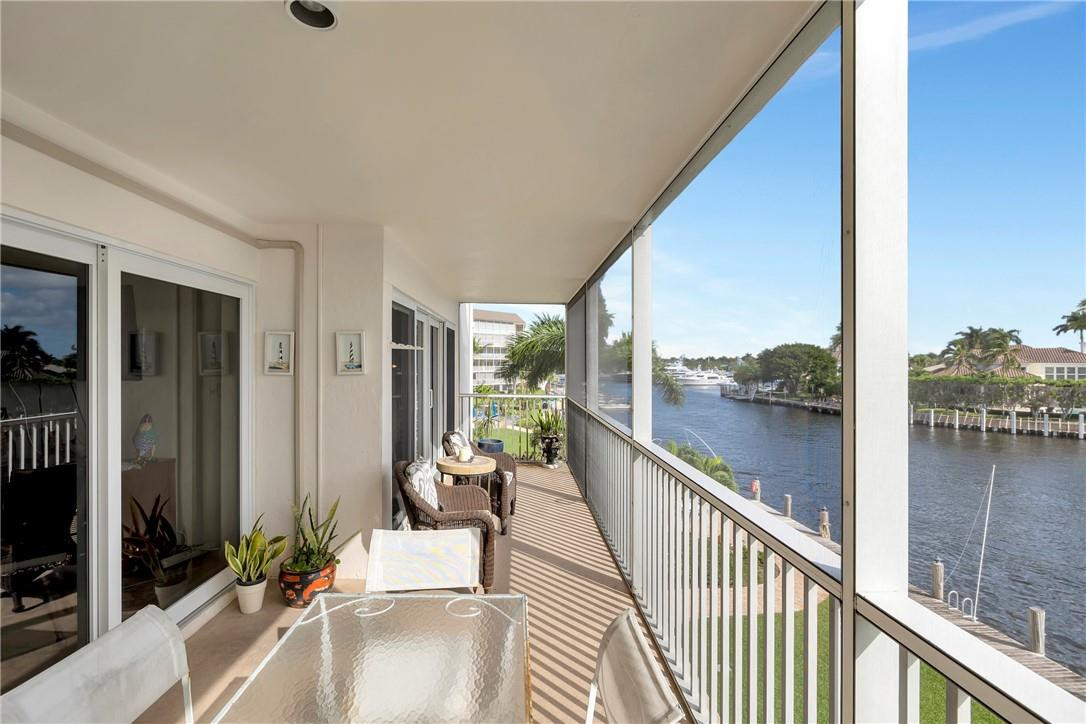 River House Towers Condo - Residential