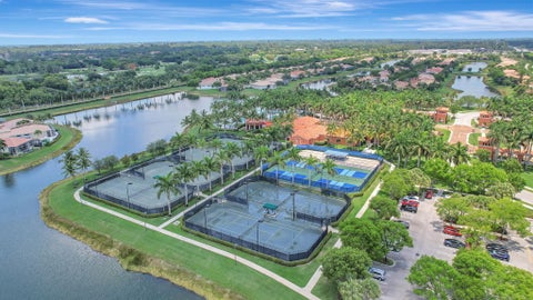 Tiny photo for 9902 Via Elegante, Wellington, FL 33411 (MLS # B26068515)