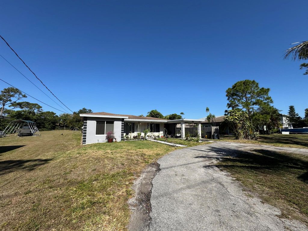 Photo of 4281 Gulfstream Road, Lake Worth, FL 33461 (MLS # R11083342)