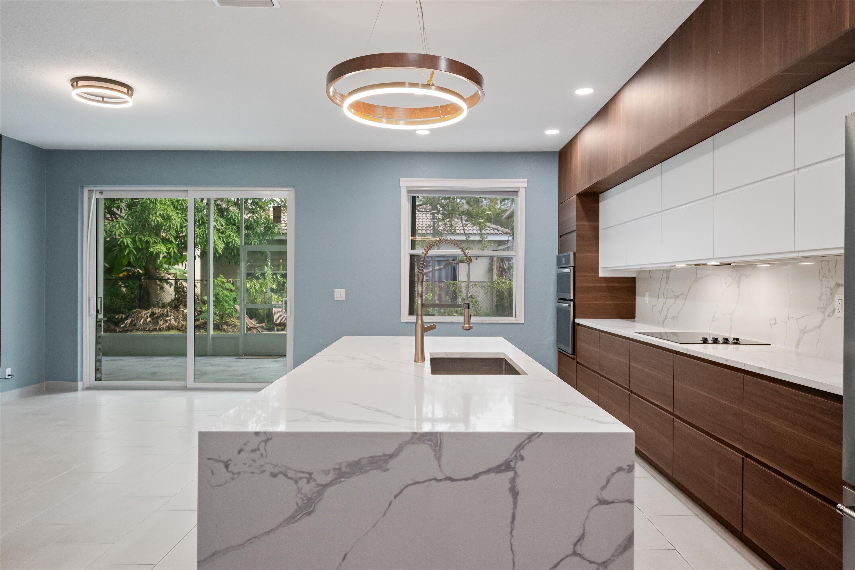 THOUSAND OAKS - Residential