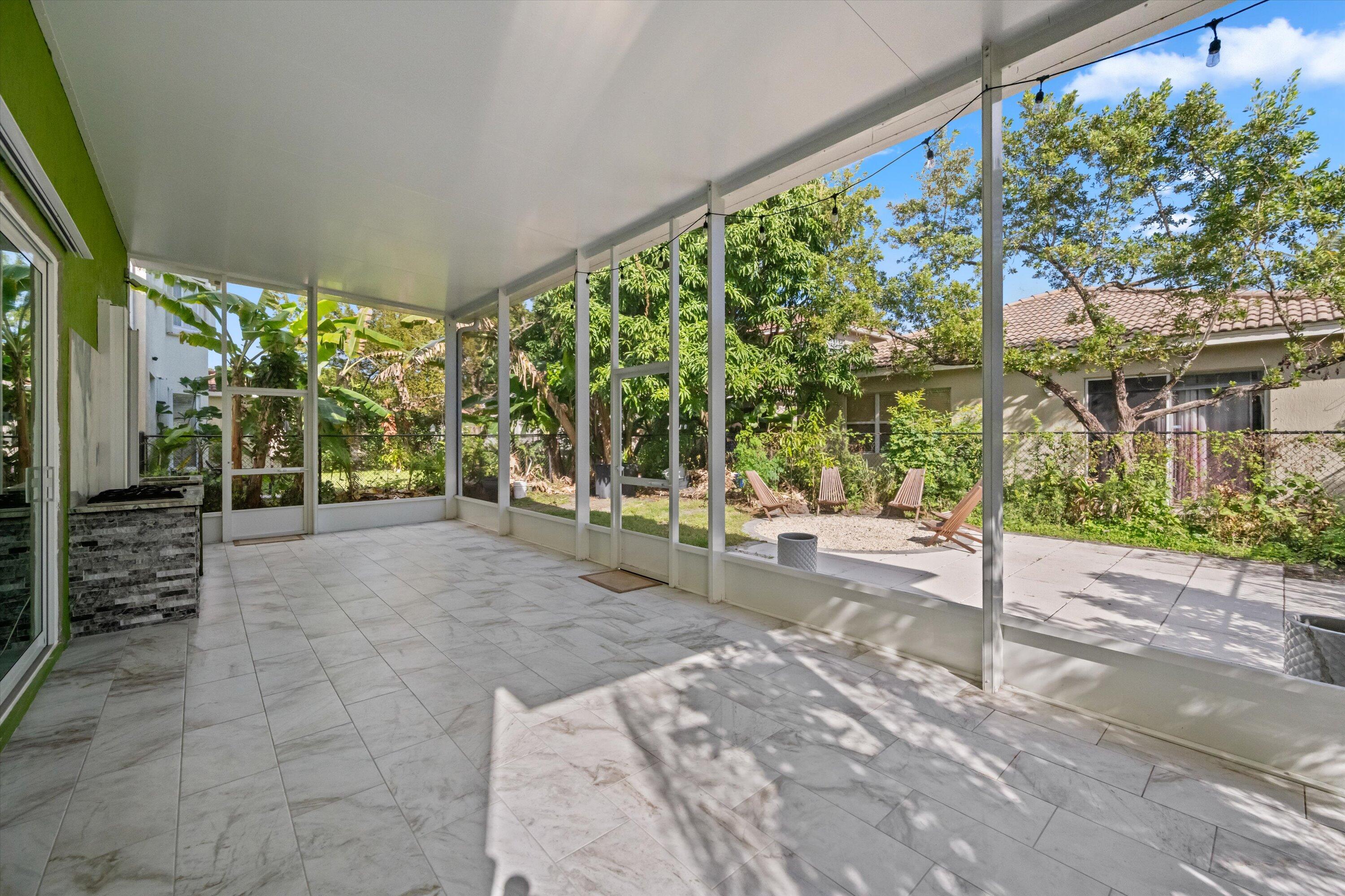 THOUSAND OAKS - Residential