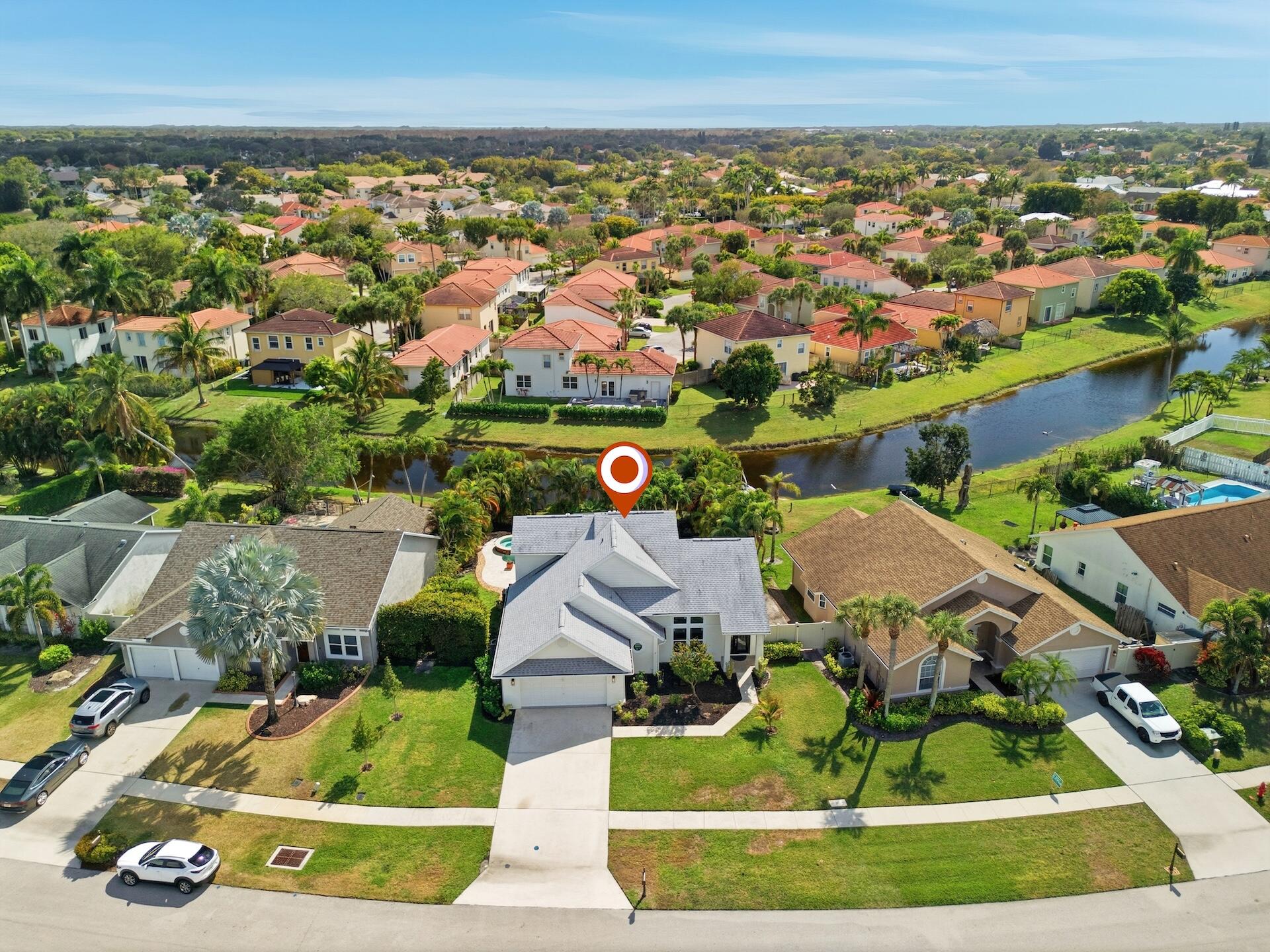 MEADOWLAND COVE 1 OF WELLINGTON - Residential