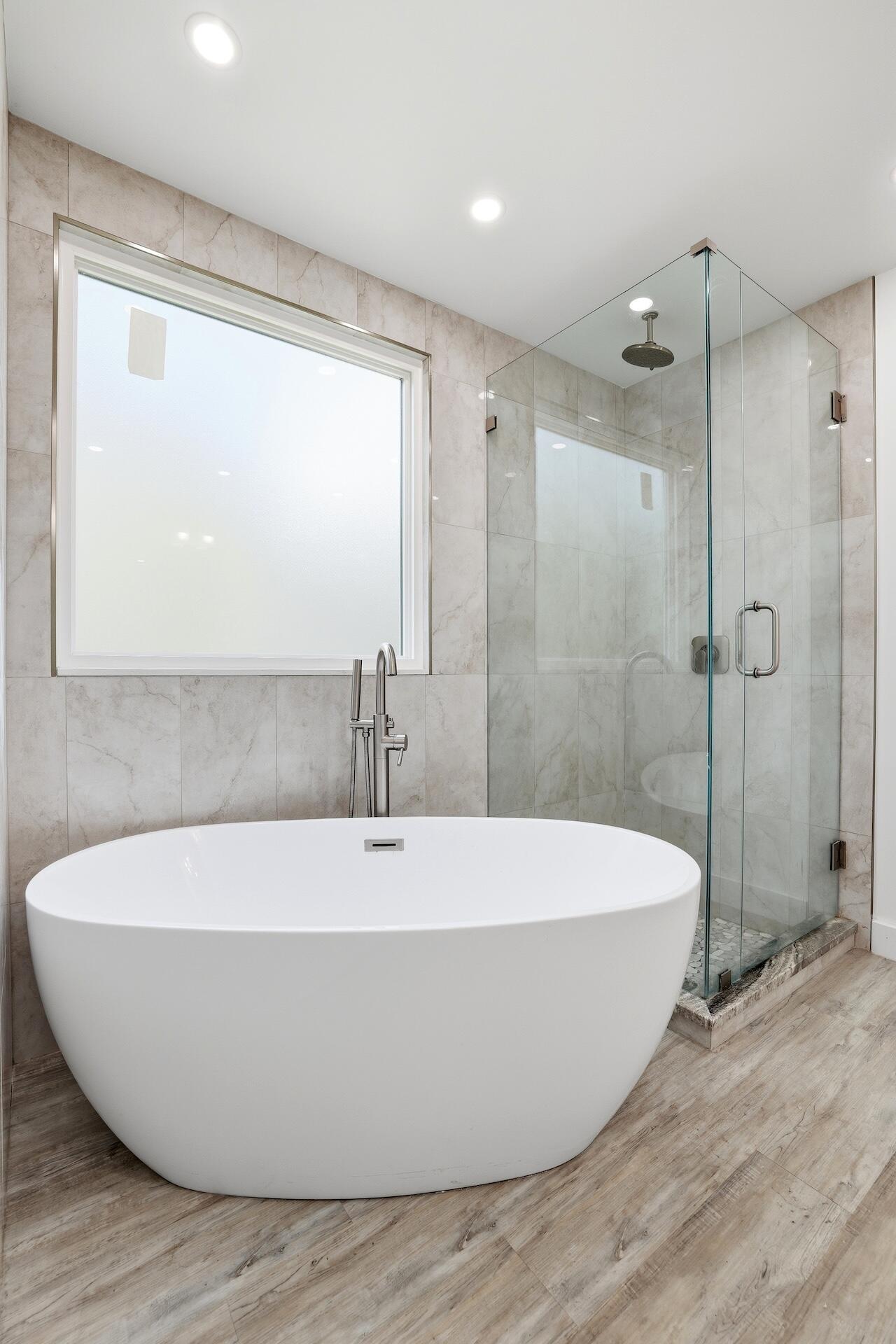 MEADOWLAND COVE 1 OF WELLINGTON - Residential