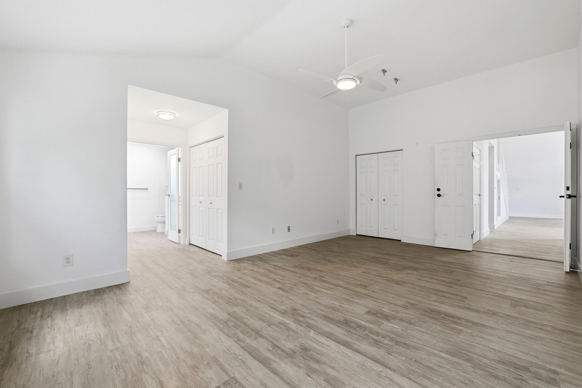 MEADOWLAND COVE 1 OF WELLINGTON - Residential