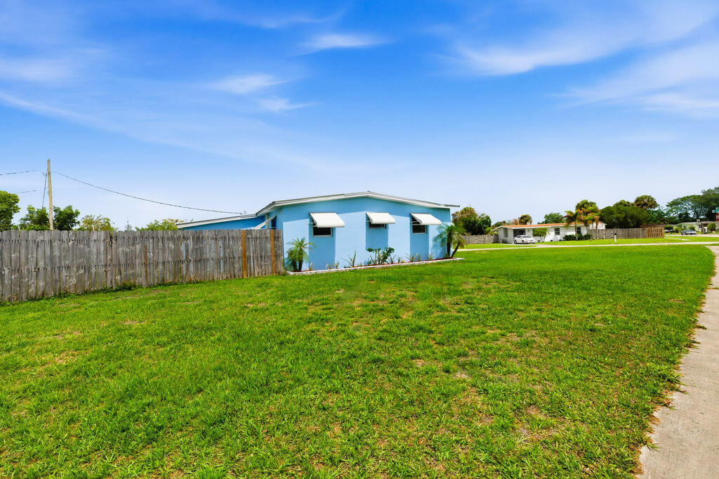 RIVER PARK UNIT 5 - Residential