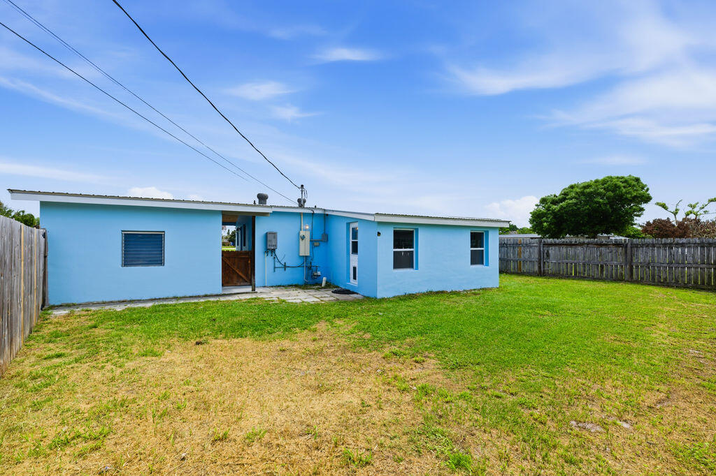 RIVER PARK UNIT 5 - Residential