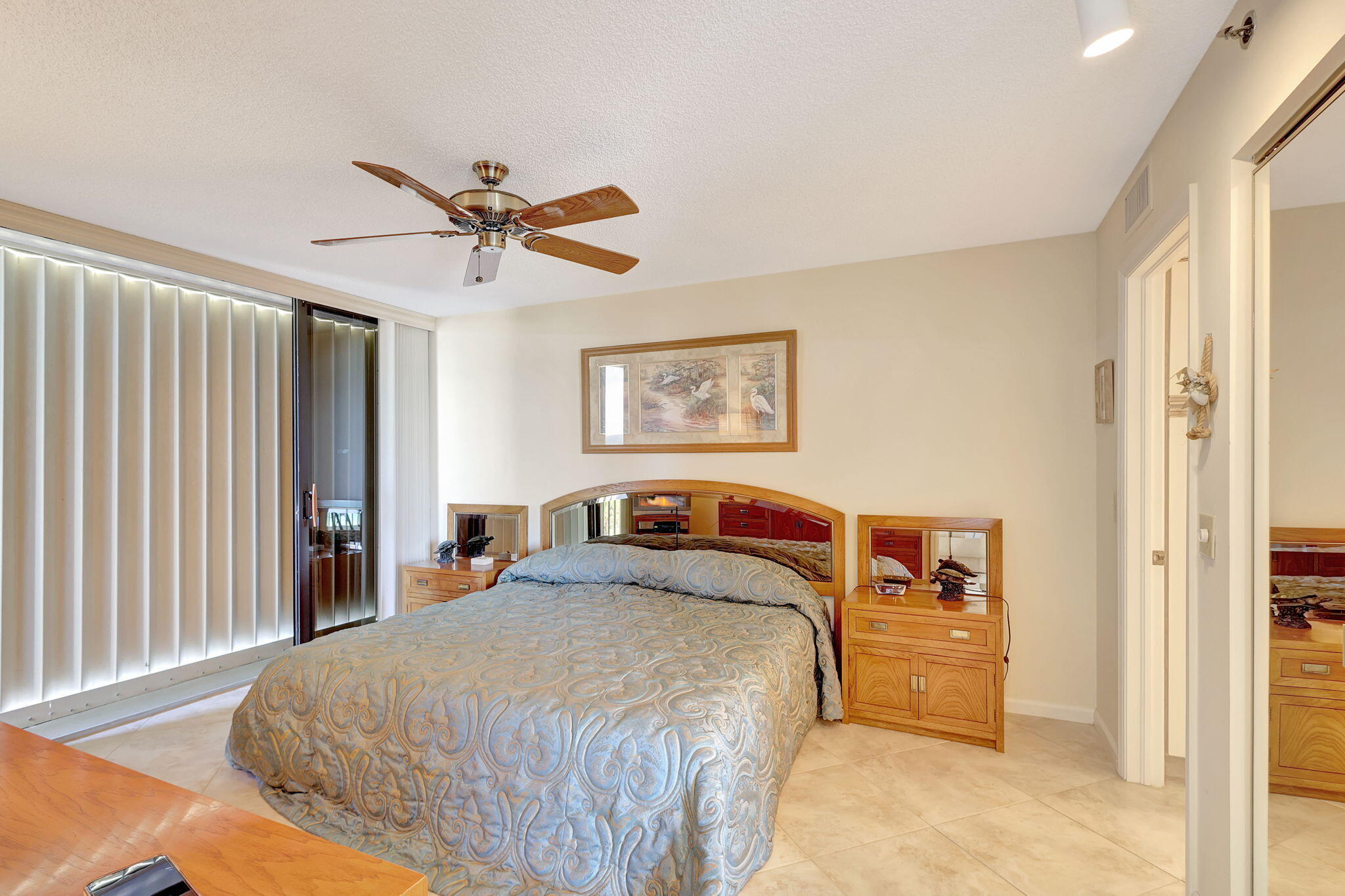 BRYN MAWR OCEAN TOWERS, A CONDOMINIUM - Residential