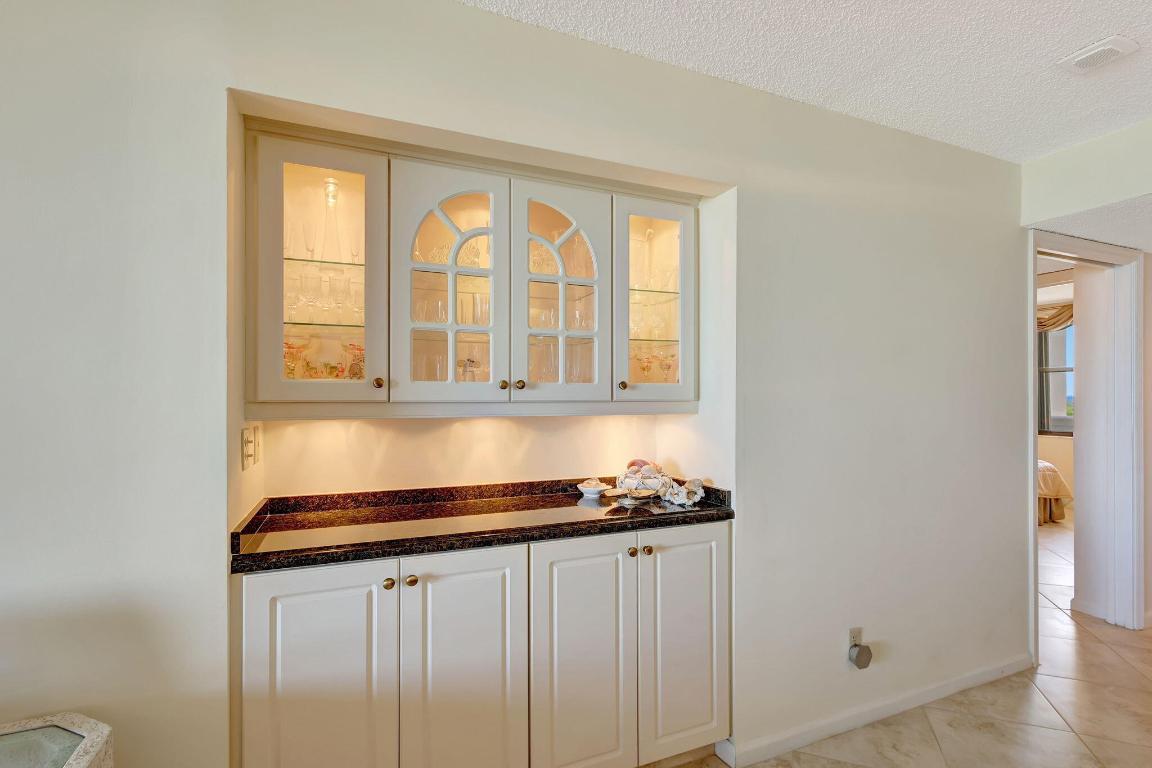 BRYN MAWR OCEAN TOWERS, A CONDOMINIUM - Residential