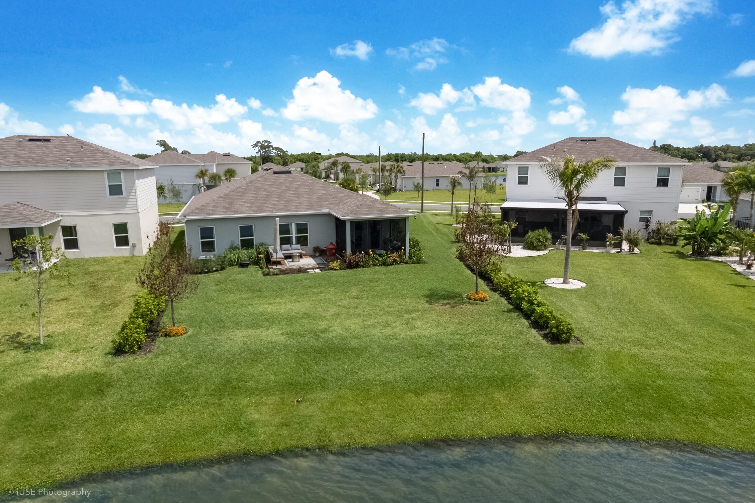 AVALON CROSSING PHASE II - Residential