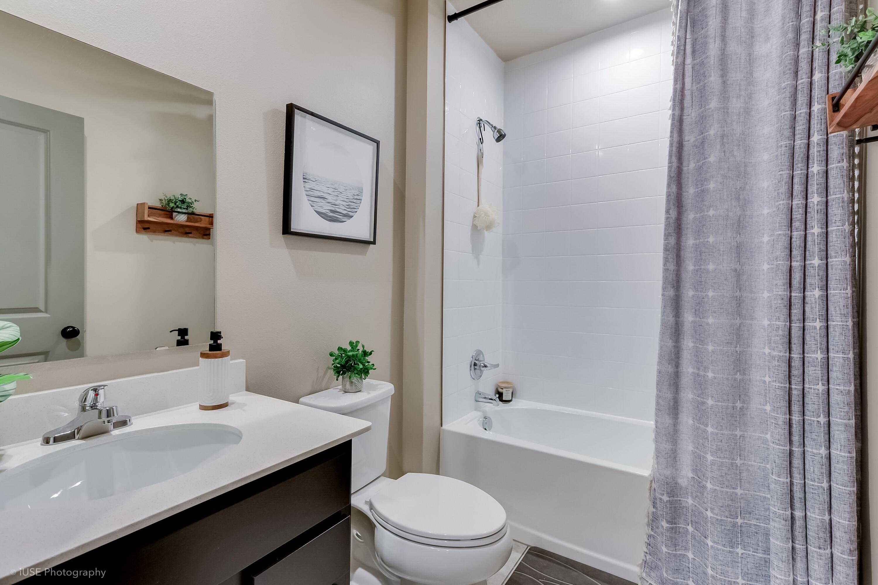 AVALON CROSSING PHASE II - Residential
