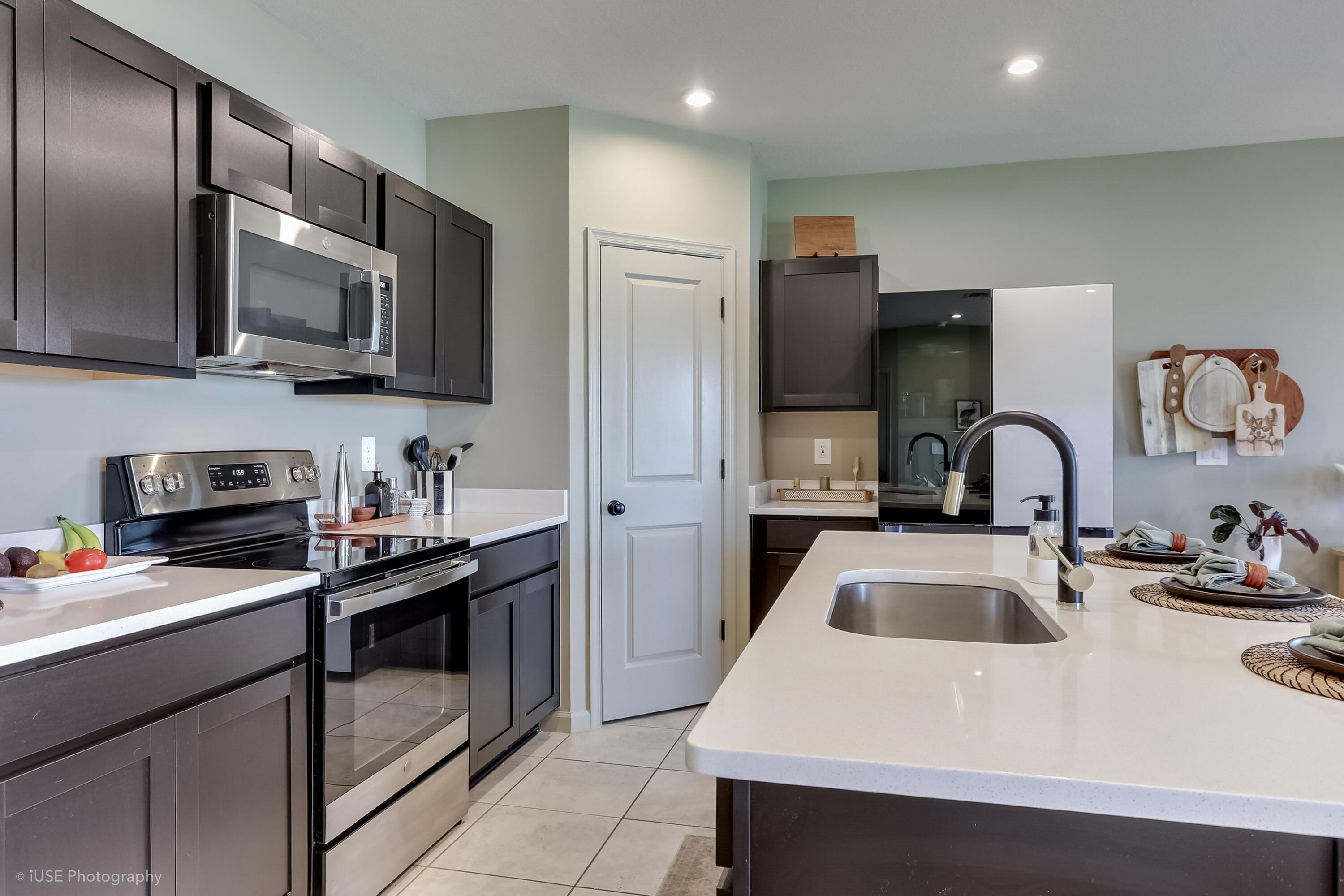 AVALON CROSSING PHASE II - Residential