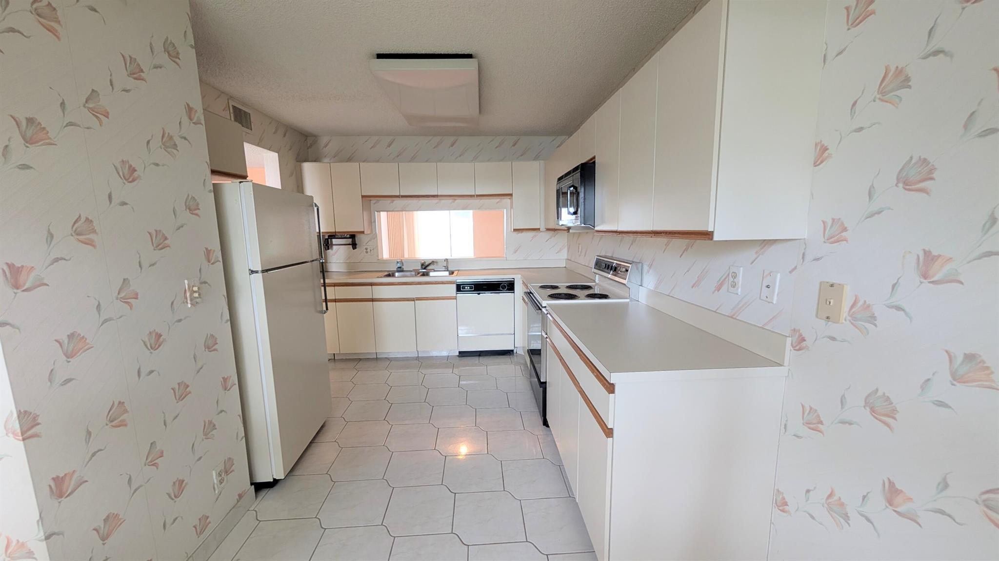 15244 Lakes Of Delray Boulevard 108