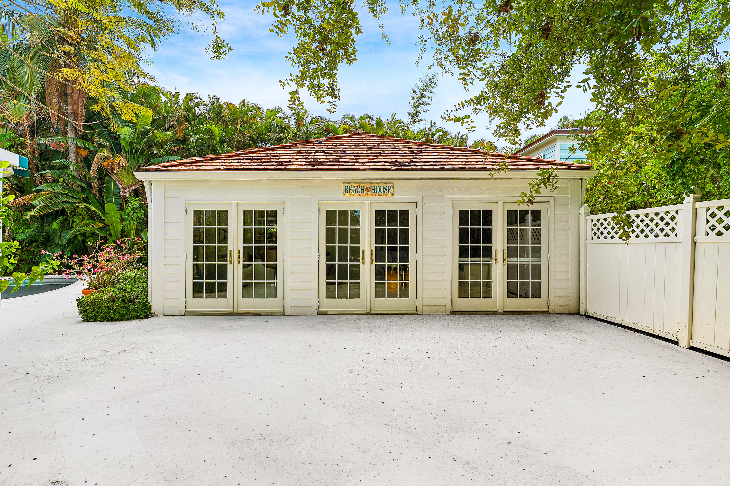 BELLO LIDO - Residential