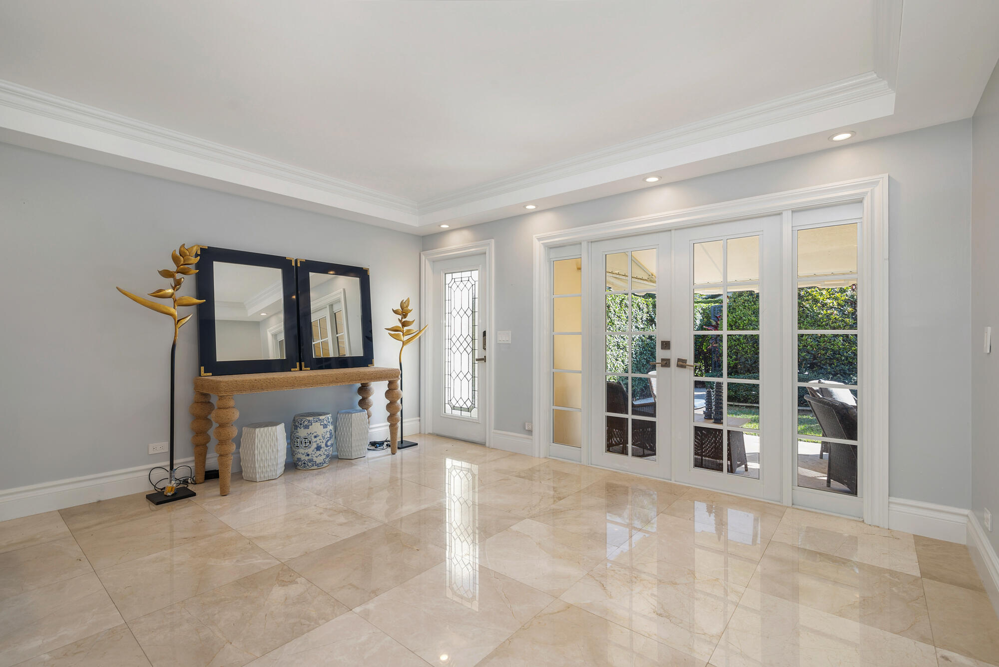 ISLAND VILLAS CONDO - Residential