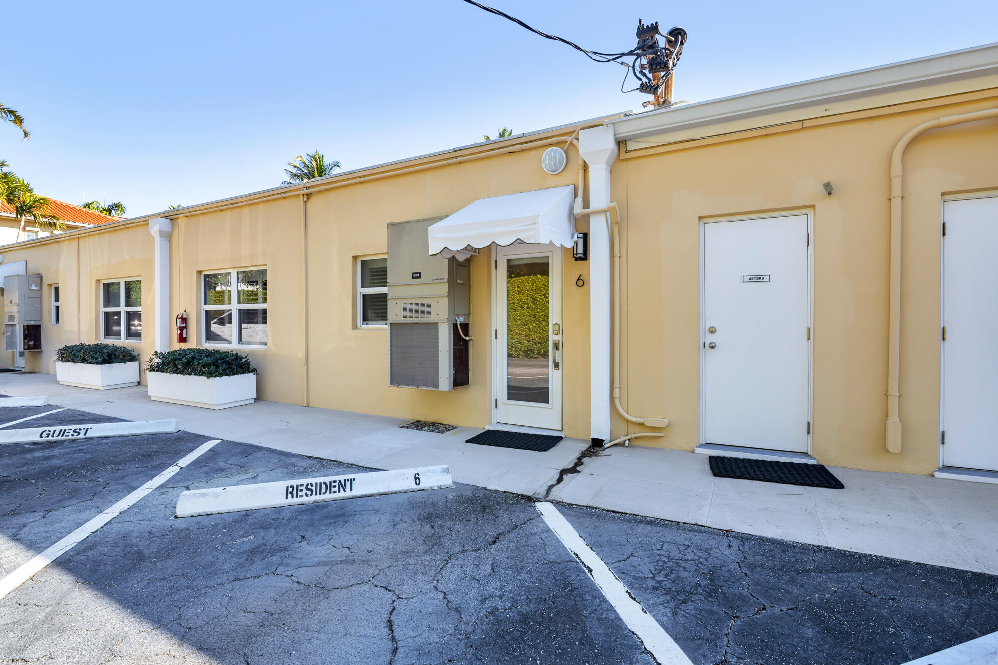 ISLAND VILLAS CONDO - Residential