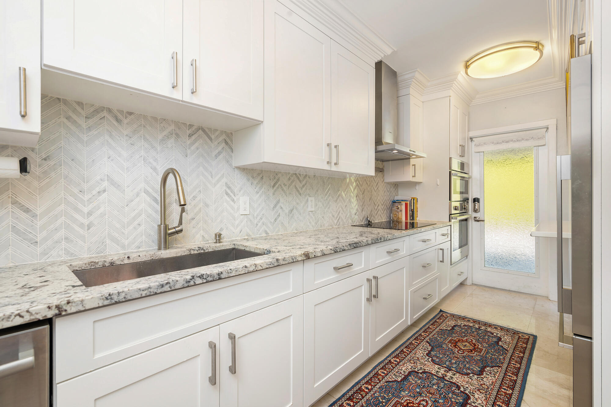 ISLAND VILLAS CONDO - Residential