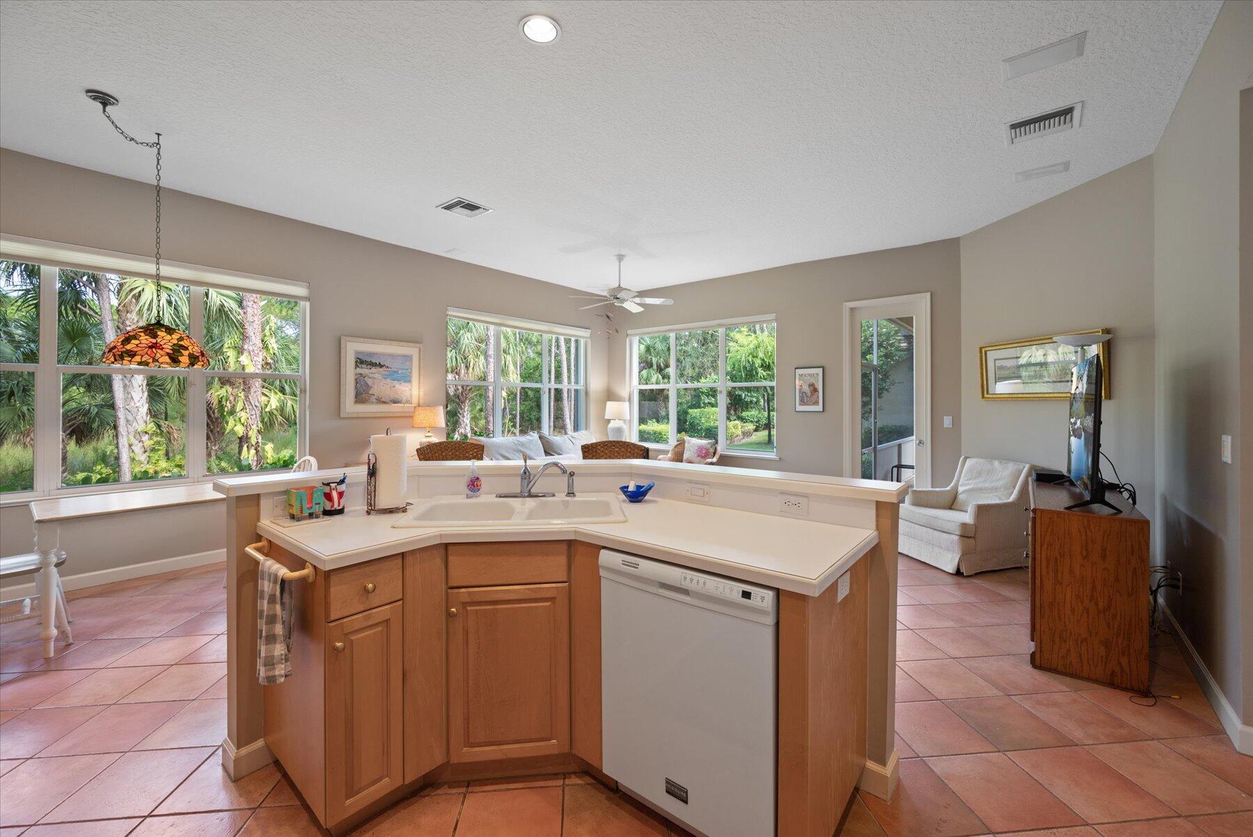 WILLOUGHBY - Residential