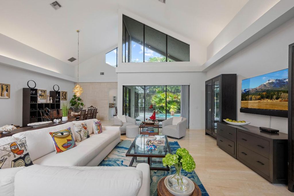 Photo of 13250 Camero Way #Wy, Palm Beach Gardens, FL 33418 (MLS # R10970807)